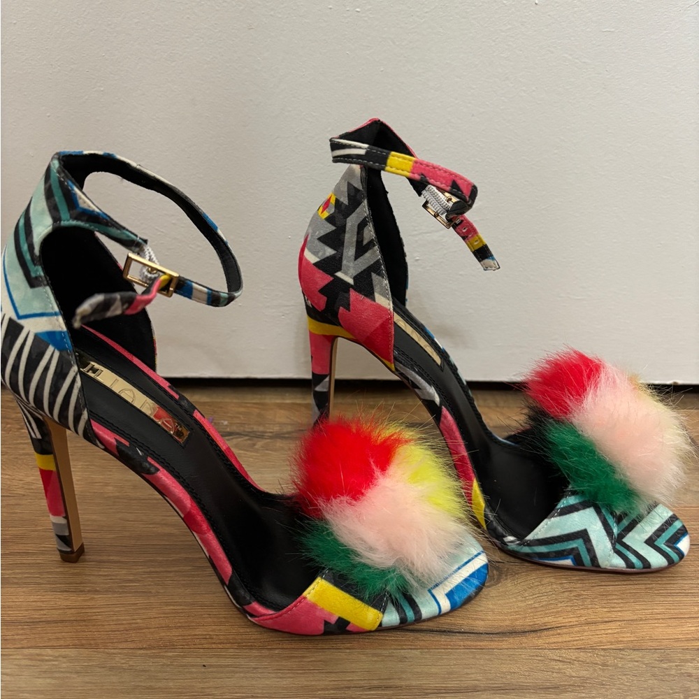 Liliana  heels